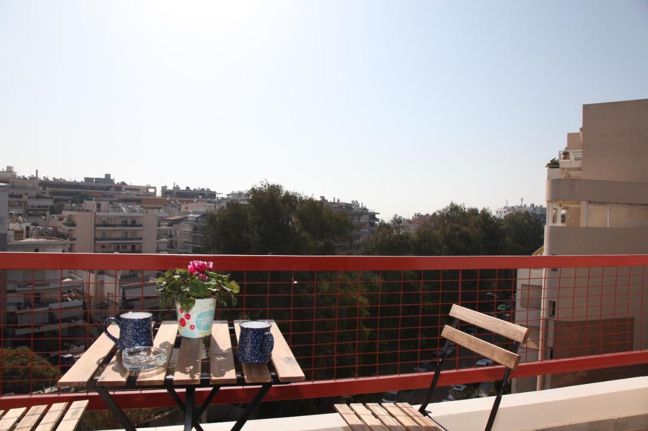Edem Beach Apartment With Sea View By Athenian Homes Екстериор снимка