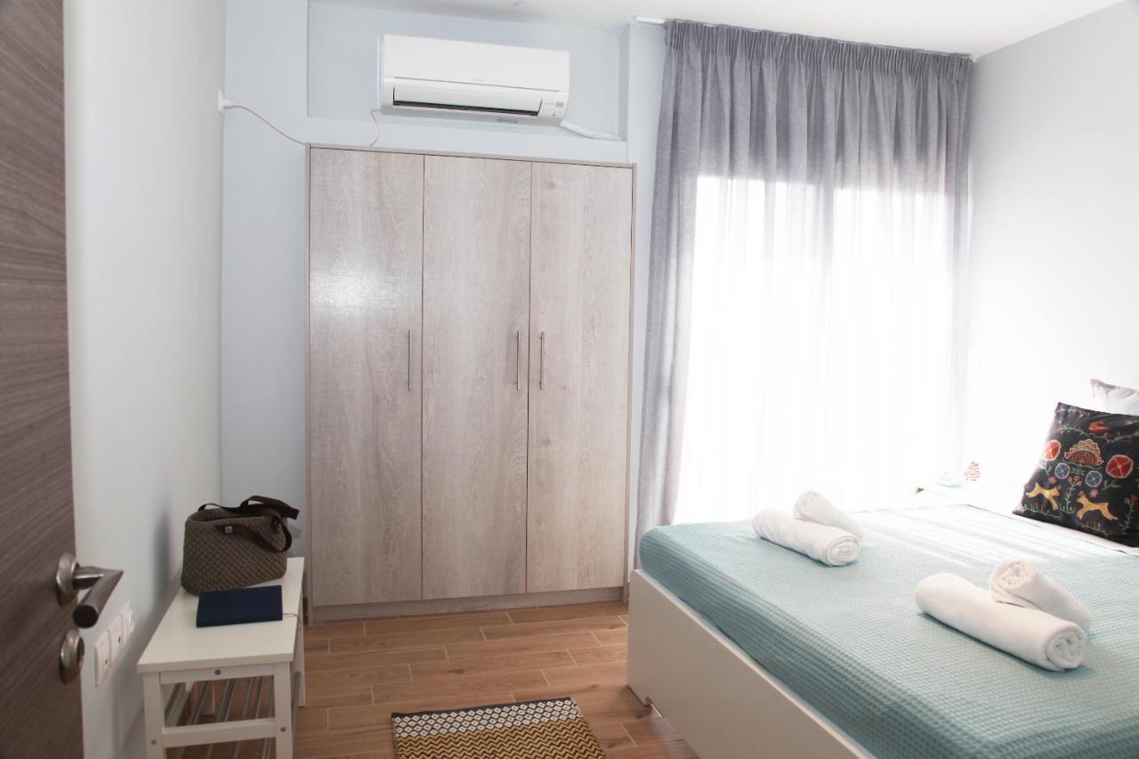 Edem Beach Apartment With Sea View By Athenian Homes Екстериор снимка