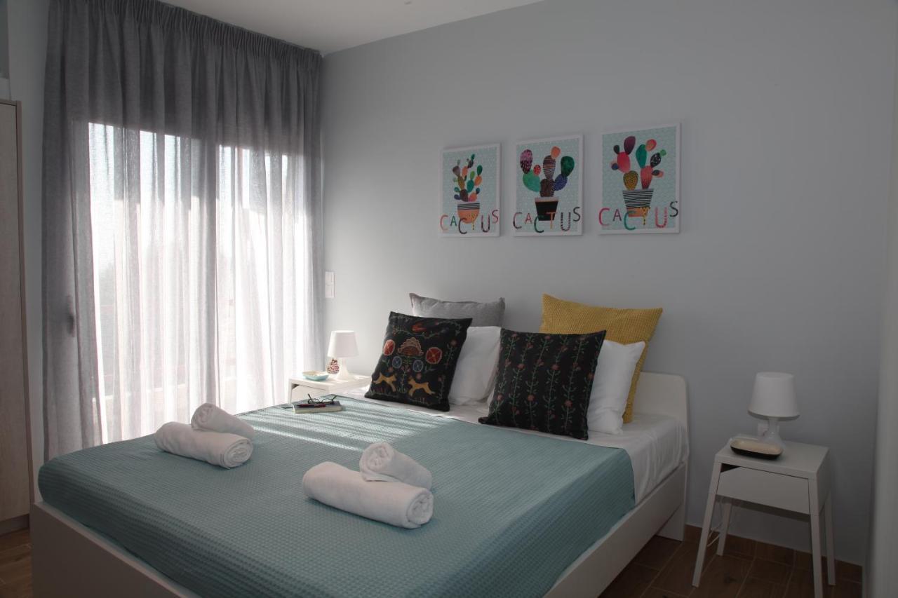 Edem Beach Apartment With Sea View By Athenian Homes Екстериор снимка